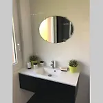 Avec Vue Imprenable Sur La Appartement *