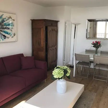 Avec Vue Imprenable Sur La Appartement